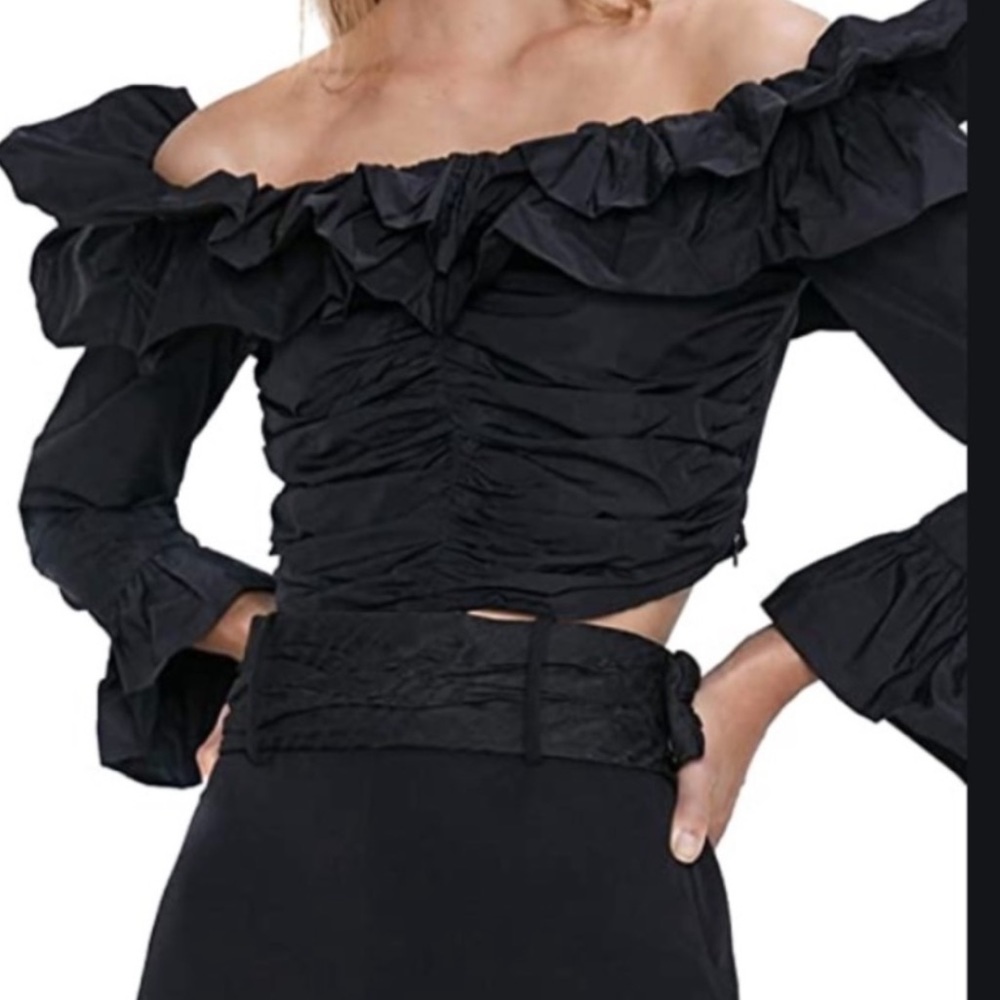 Off shoulder ruffle Zara top